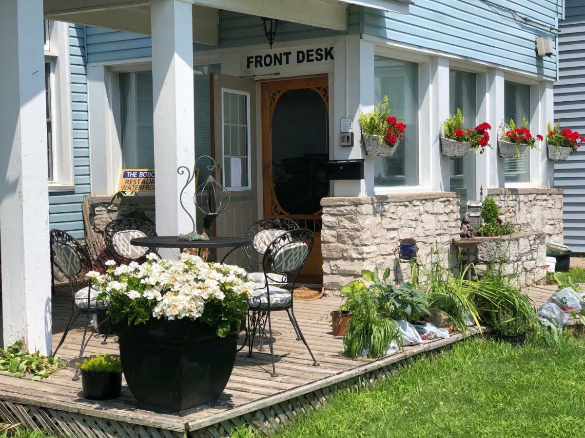 The Bobcaygeon Inn Exteriör bild